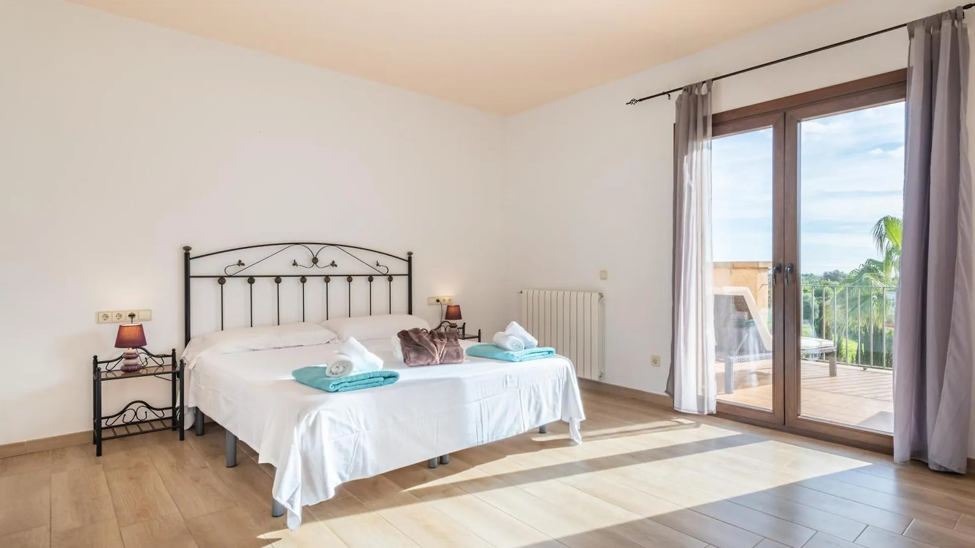 Son Sampoli Suites Adults Only By Mhr Llucmajor Farmház