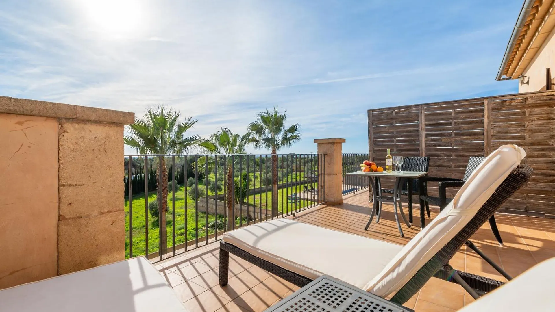 Son Sampoli Suites Adults Only By Mhr Llucmajor  Gospodarstwo agroturystyczne