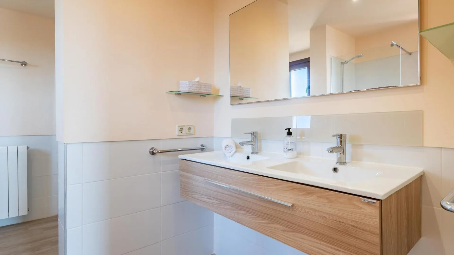 Farma Son Sampoli Suites Adults Only By Mhr Llucmajor