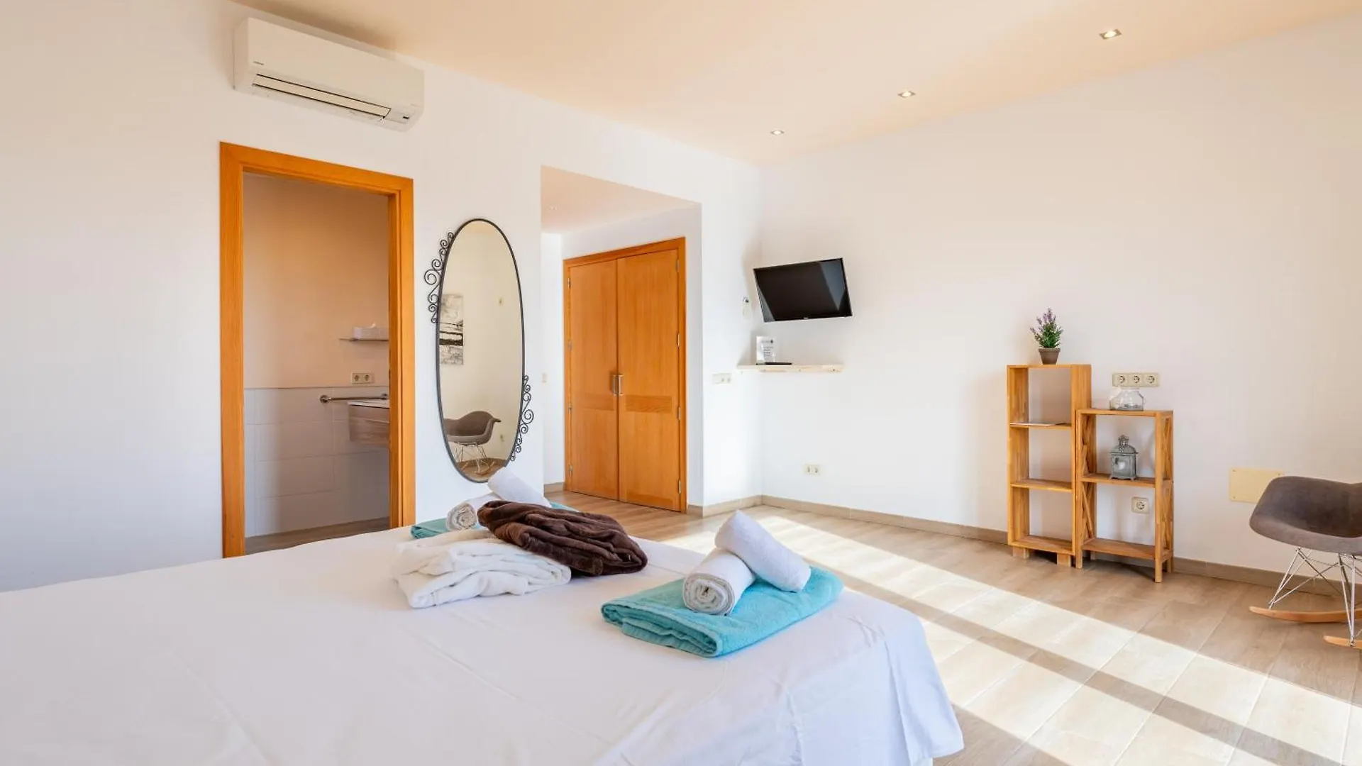 Son Sampoli Suites Adults Only By Mhr Llucmajor  Španělsko